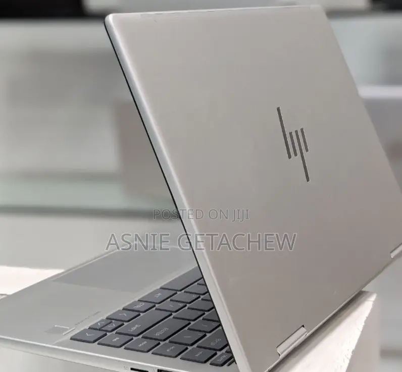 New Laptop HP Envy X360 8GB Intel Core I5 SSD 512GB