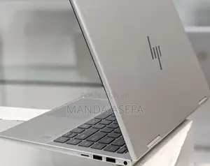 New Laptop HP Envy X360 8GB Intel Core I5 SSD 512GB