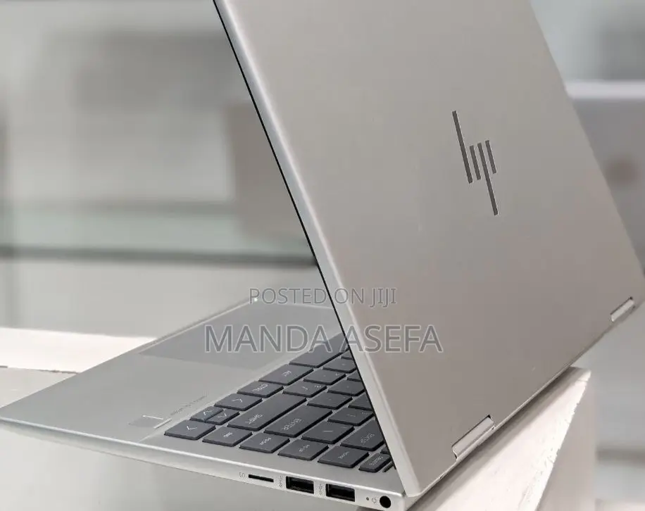 New Laptop HP Envy X360 8GB Intel Core I5 SSD 512GB
