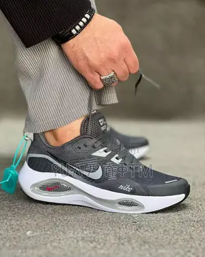 Photo - Original Nike Air Max Zoom Shoes