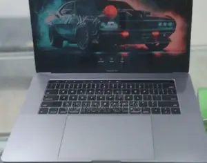 New Laptop Apple MacBook Pro 2017 16GB Intel Core I7 SSD 512GB