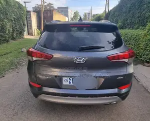 Hyundai Tucson 2018 Gray