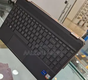 New Laptop HP Spectre X360 16GB Intel Core I7 SSD 512GB