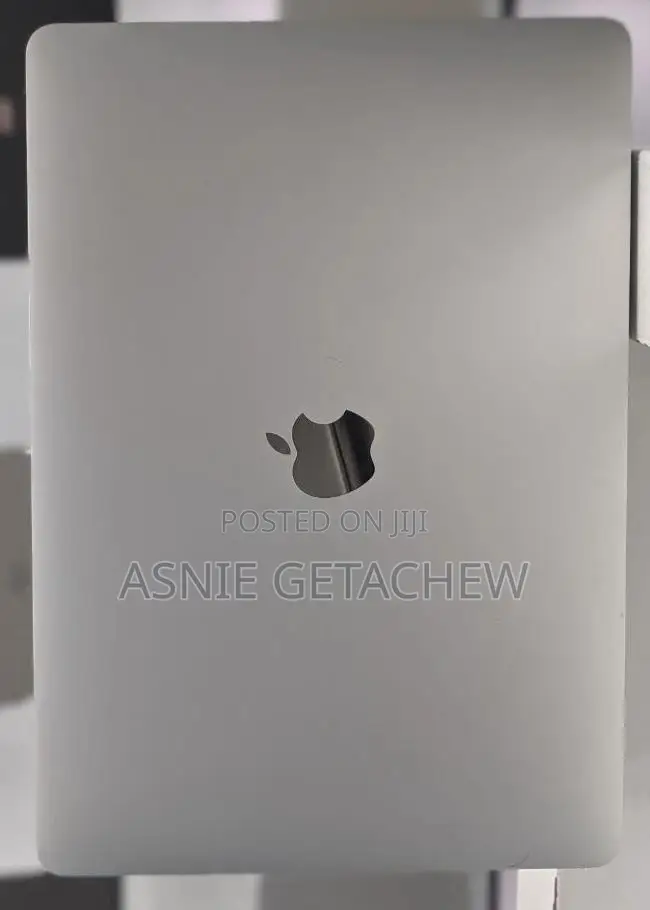 New Laptop Apple MacBook 2018 16GB Intel Core i5 SSD 512GB