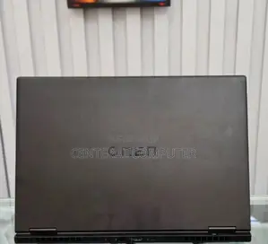 New Laptop HP Omen 15 18GB Intel Core I9 SSD 1T