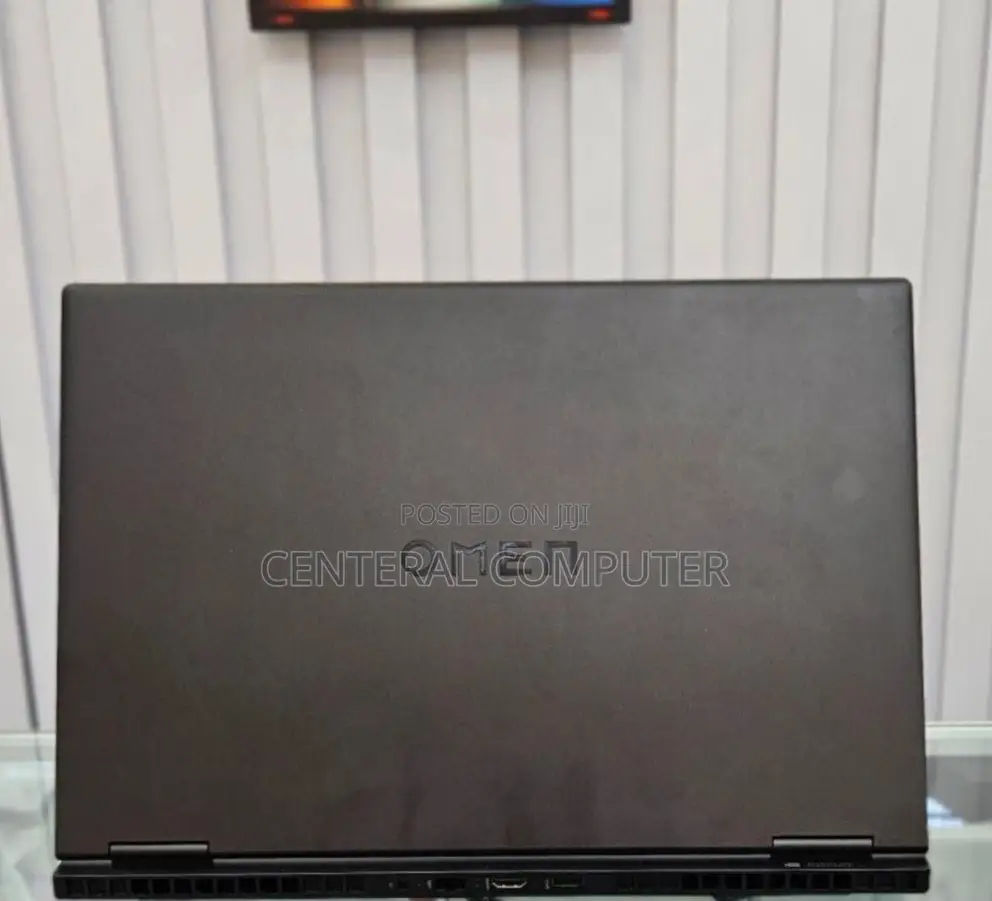 New Laptop HP Omen 15 18GB Intel Core I9 SSD 1T
