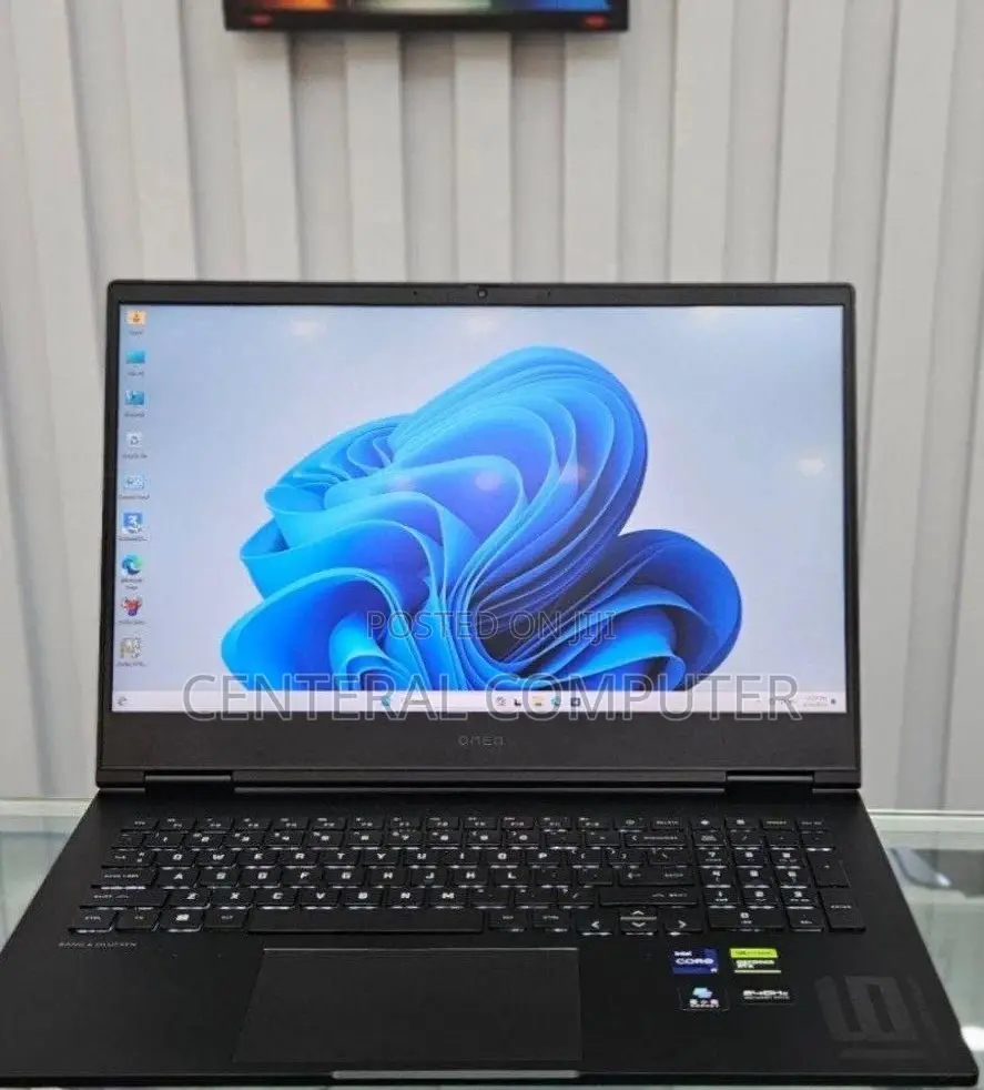 New Laptop HP Omen 15 18GB Intel Core I9 SSD 1T