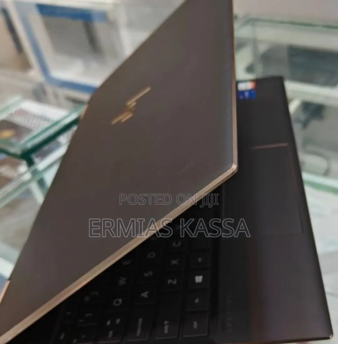 New Laptop HP Spectre X360 15 16GB Intel Core I7 SSD 512GB