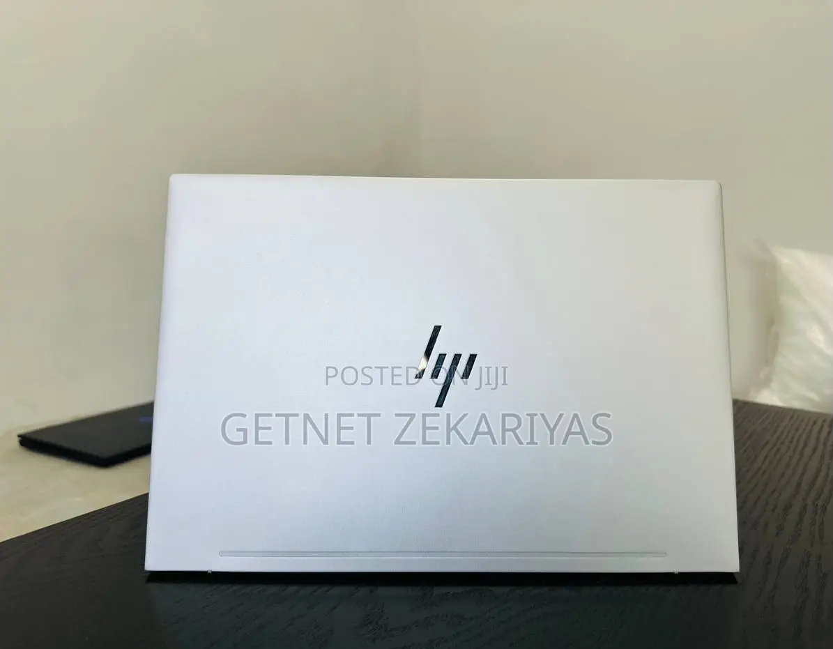 New Laptop HP Envy 13 8GB Intel Core I5 SSD 512GB
