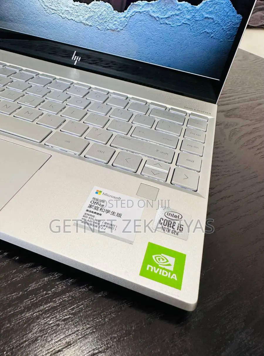 New Laptop HP Envy 13 8GB Intel Core I5 SSD 512GB