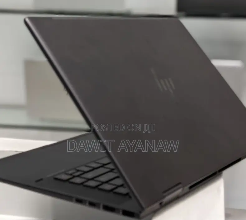 New Laptop HP Envy X360 8GB AMD Ryzen 5 SSD 512GB