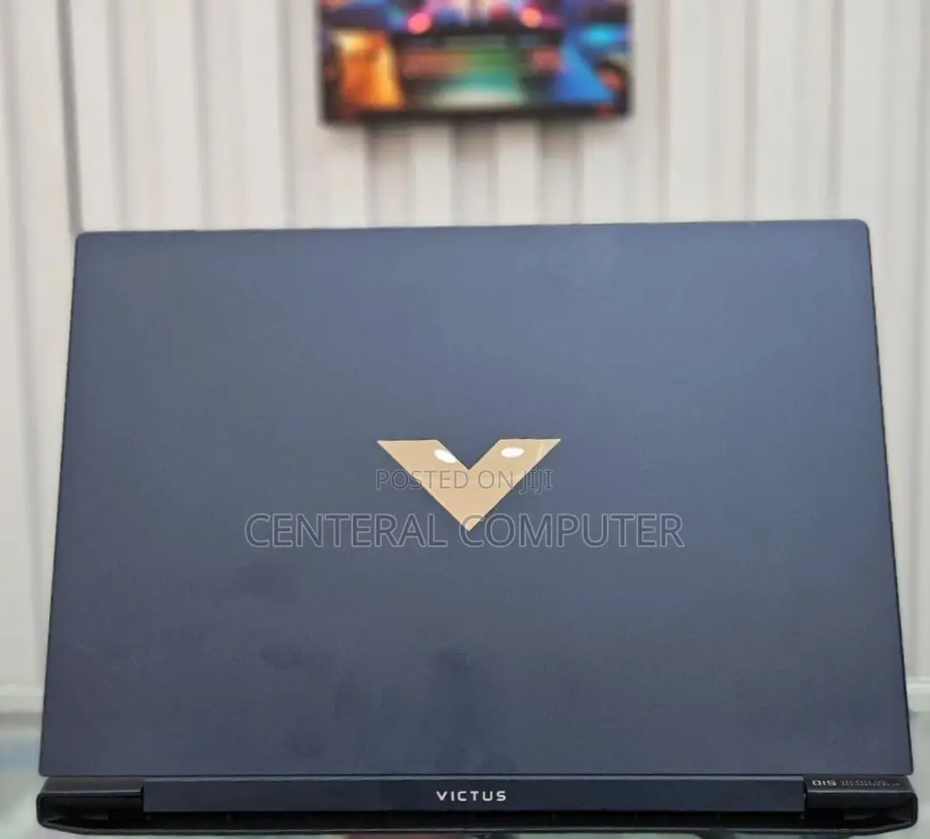 New Laptop HP Victus 16 16GB Intel Core I7 SSD 512GB