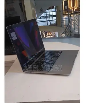 New Laptop Apple MacBook Air 2020 8GB Intel Core I3 SSD 256GB
