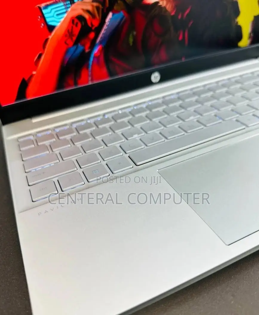 New Laptop HP 14z 16GB Intel Core I7 SSD 512GB