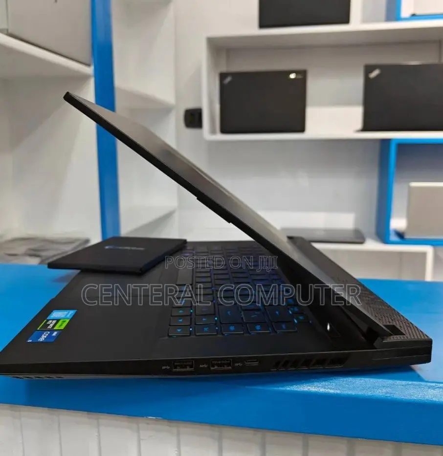 New Laptop Gigabyte AORUS 15P 16GB Intel Core I7 SSD 512GB