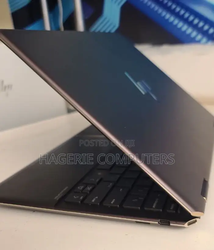 New Laptop HP Spectre X360 16GB Intel Core I7 SSD 512GB