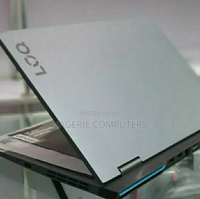 New Laptop Lenovo LOQ 15IRH8 8GB Intel Core I5 SSD 512GB
