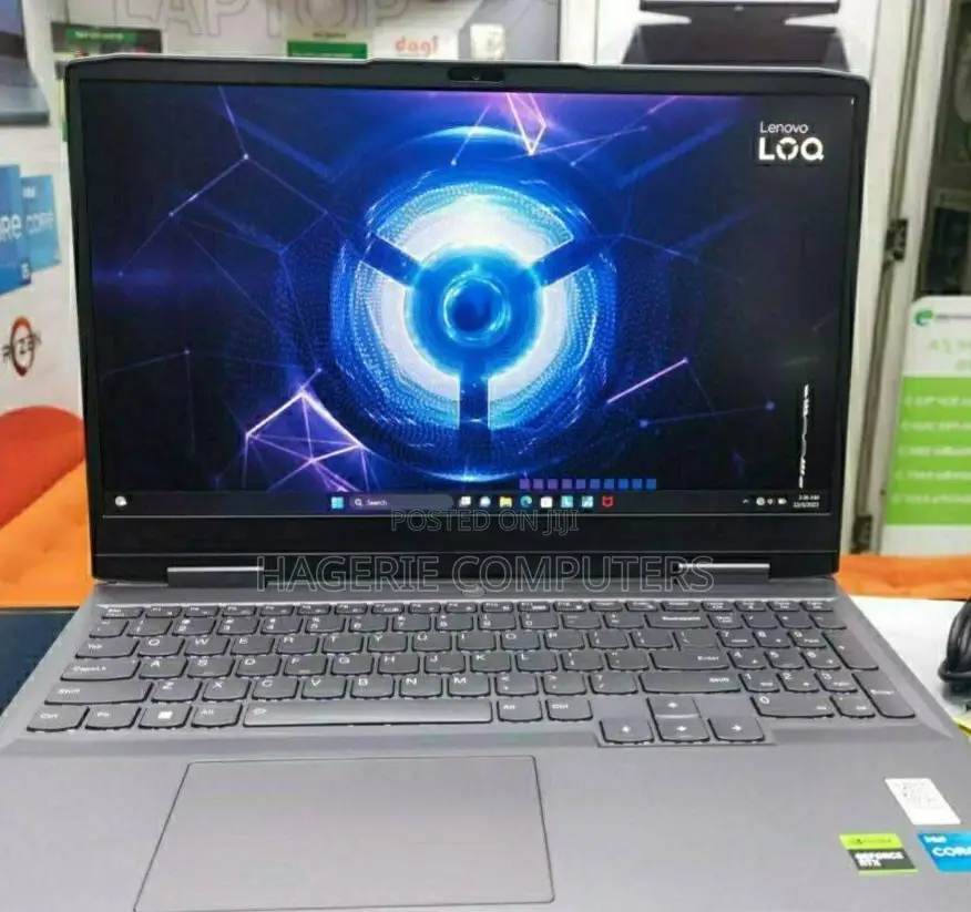 New Laptop Lenovo LOQ 15IRH8 8GB Intel Core I5 SSD 512GB