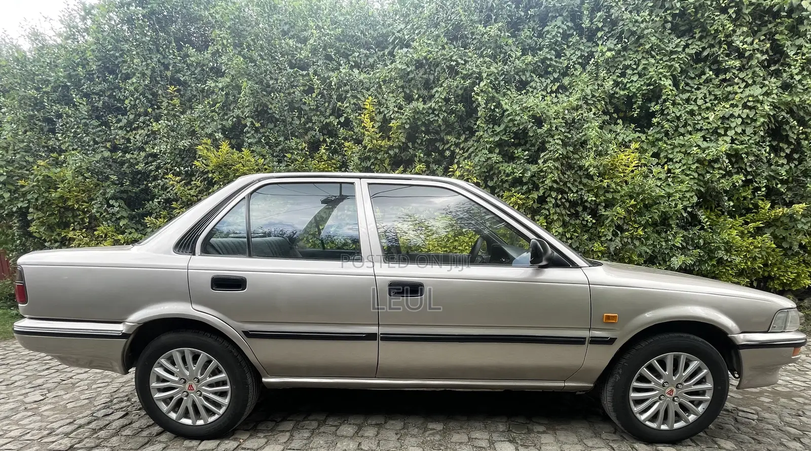 Toyota Corolla Sedan 1990 Gold