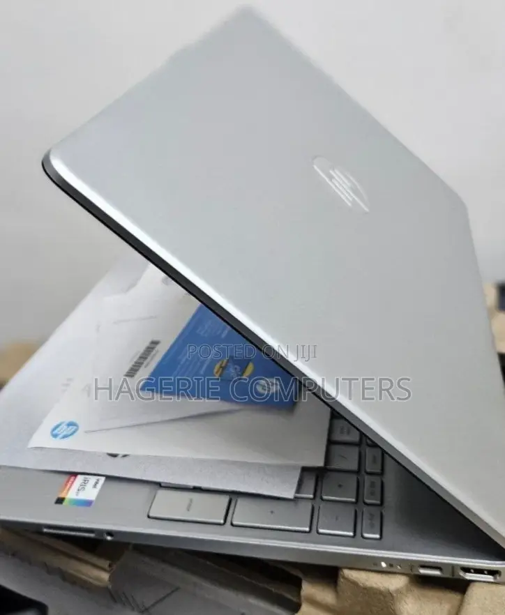 New Laptop HP Stream Notebook 16GB Intel Core I7 SSD 512GB