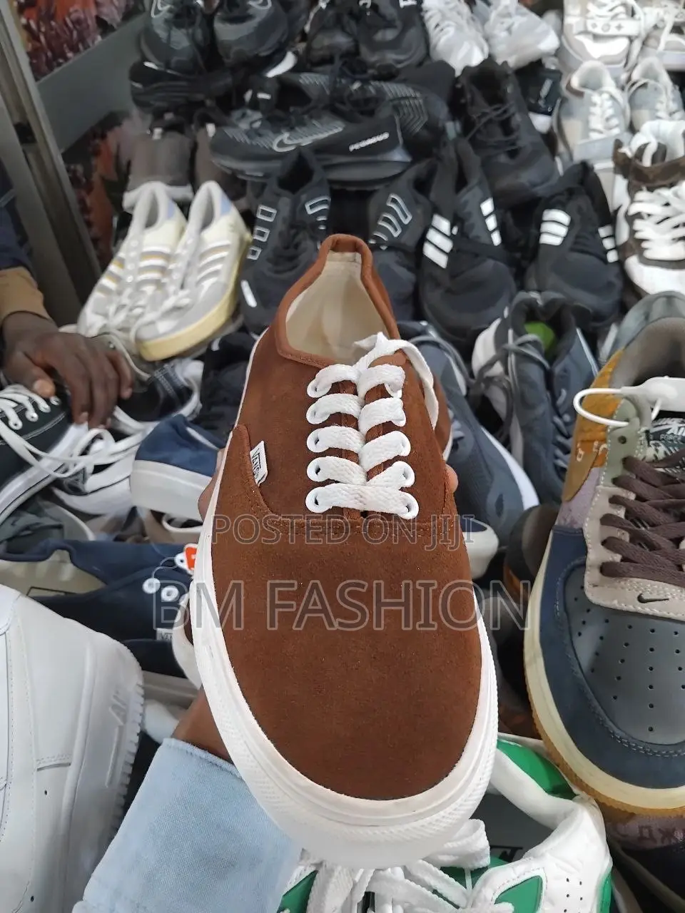 Vans Suede | Casual Shoes for Men