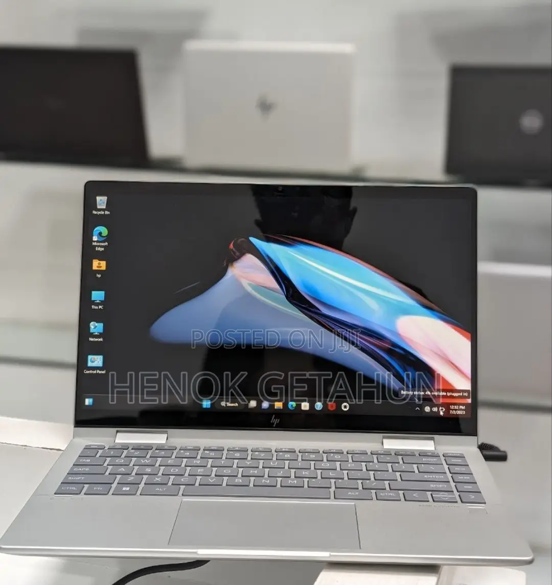New Laptop HP Envy X360 8GB Intel Core I5 SSD 512GB