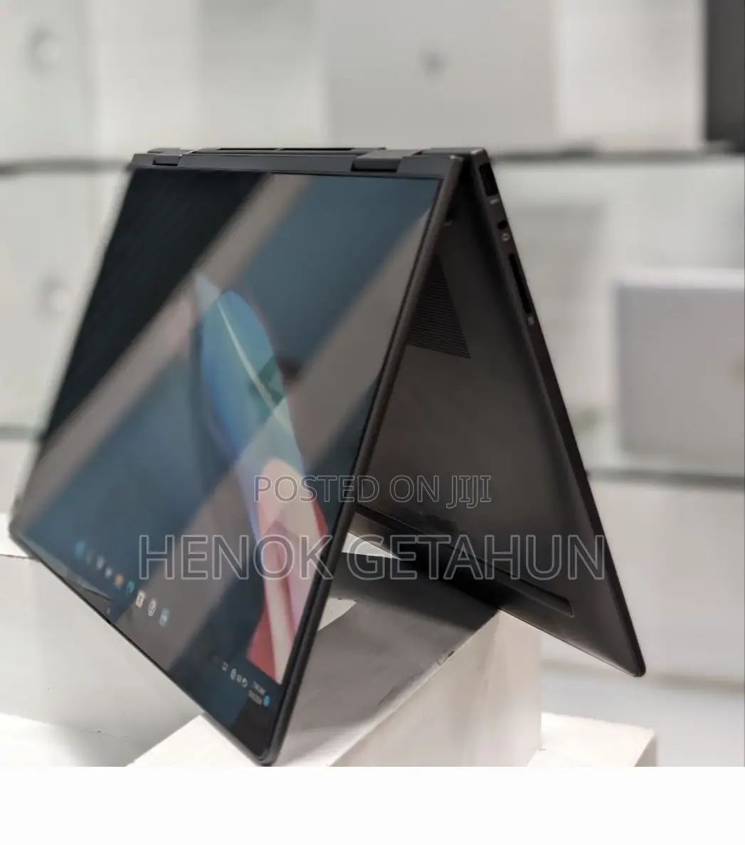 New Laptop HP Envy X360 8GB AMD Ryzen 5 SSD 512GB