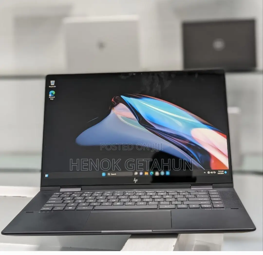 New Laptop HP Envy X360 8GB AMD Ryzen 5 SSD 512GB