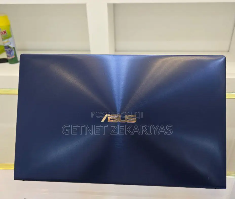 New Laptop Asus VivoBook 15 X505BA 16GB Intel Core I7 SSD 1T