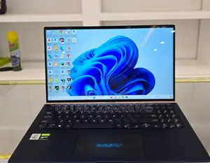 New Laptop Asus VivoBook 15 X505BA 16GB Intel Core I7 SSD 1T