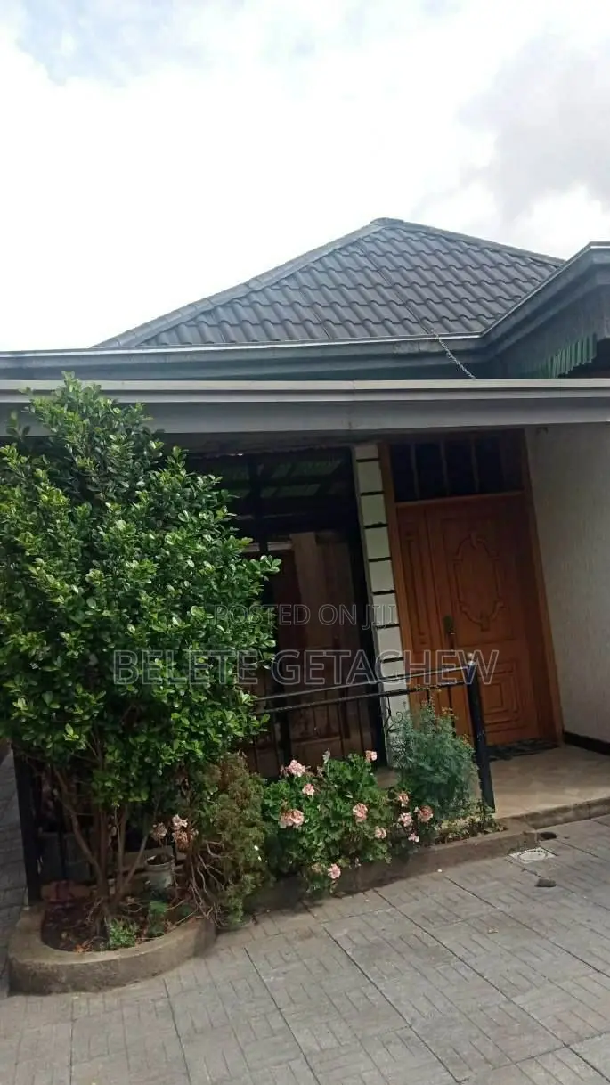 2bdrm Villa in Wossen Modern Villa, Yeka for sale