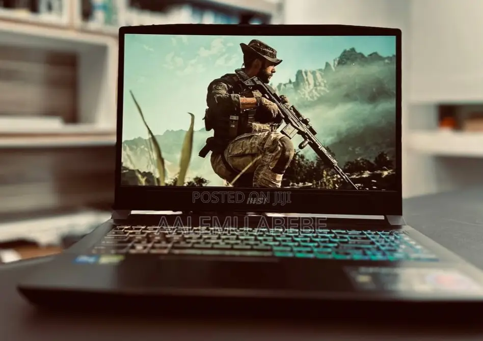 New Laptop MSI GP75 Leopard 16GB Intel Core I7 SSD 1T