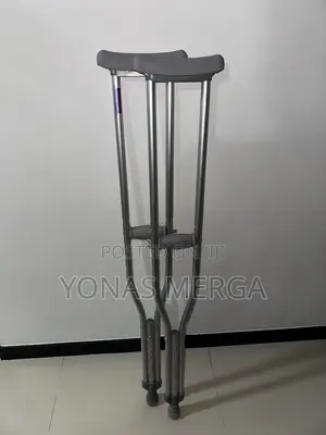 Photo - Crutches°Cruncheክራንች'crutches:Crutche=Crutches Crutches