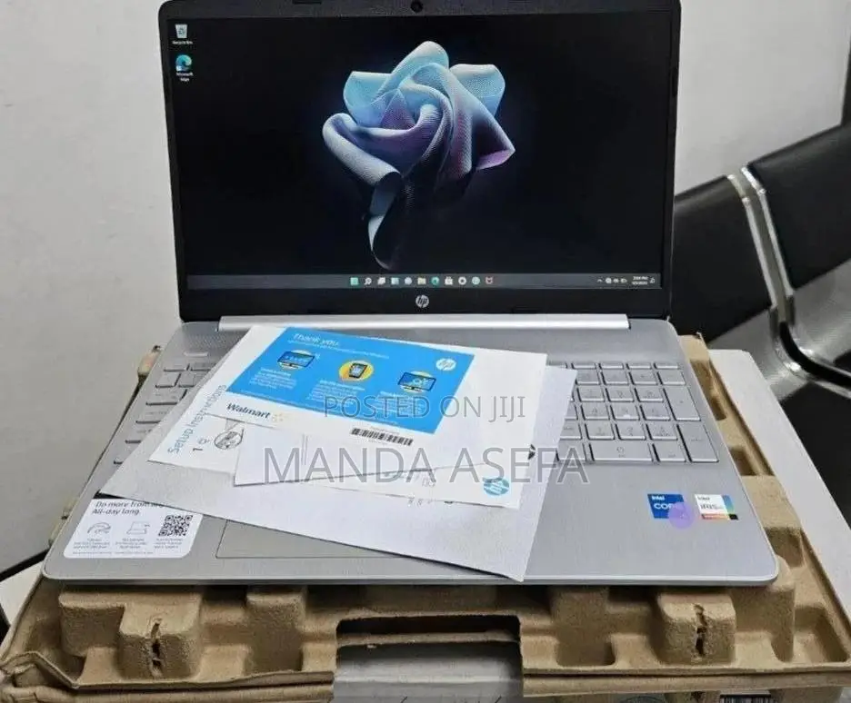 New Laptop HP Stream Notebook 16GB Intel Core i7 SSD 512GB