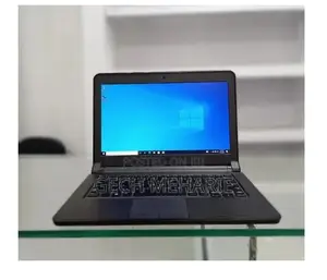 Photo - New Laptop Dell Latitude 3330 4GB Intel Core i5 HDD 500GB
