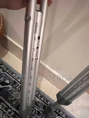 Crutches -ክራንች+Crutches:Crutches-Crutches"Crutches¶Crutches