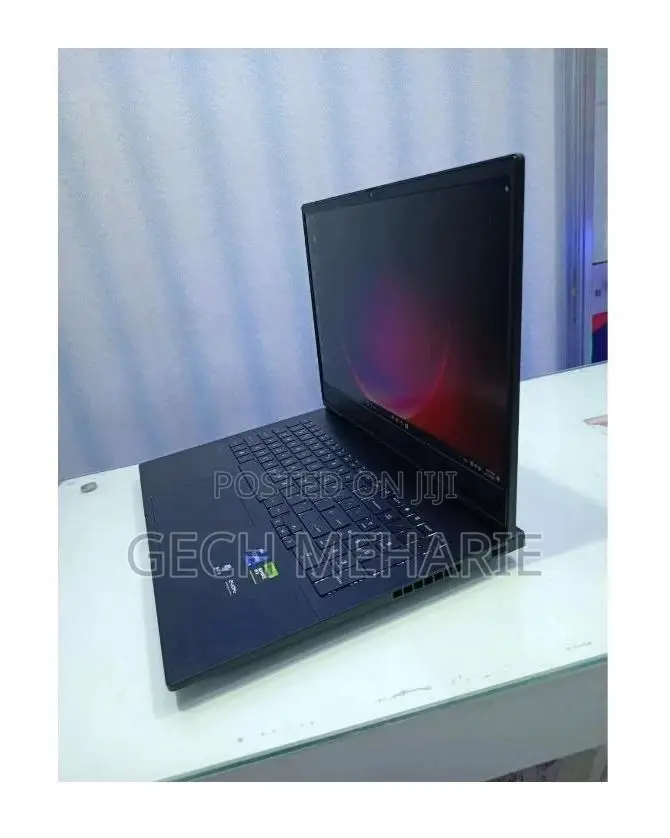 New Laptop HP Omen 16 16GB Intel Core i9 SSD 1T