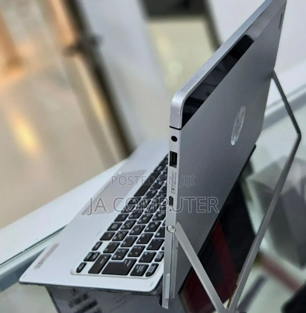 New Laptop HP Elite X2 1012 8GB Intel Core I5 SSD 256GB
