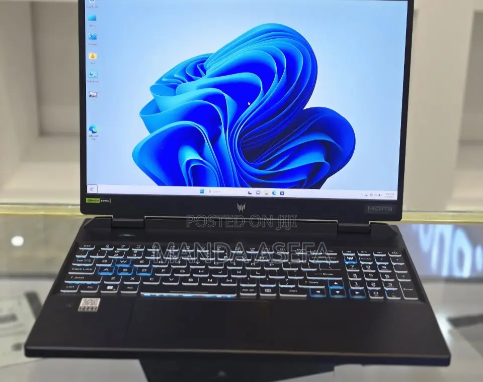 New Laptop Acer Predator Helios 300 16GB Intel Core I9 SSD 1T