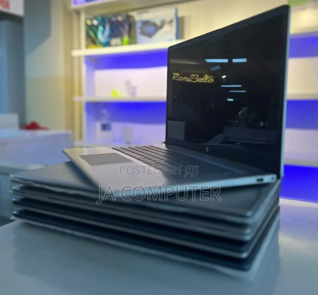 New Laptop HP Stream Notebook 16GB AMD Ryzen 5 SSD 1T