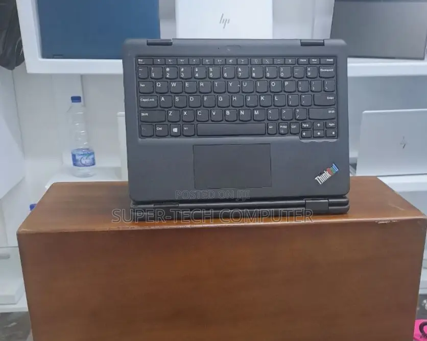 New Laptop Lenovo Yoga 11e 8GB Intel Core 2 Quad SSD 256GB