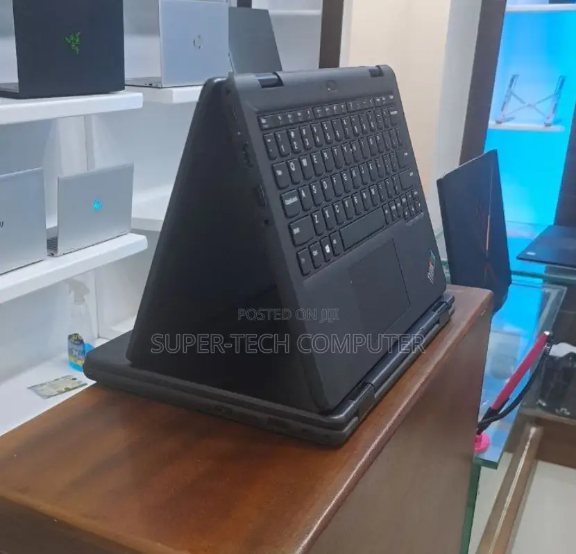 New Laptop Lenovo Yoga 11e 8GB Intel Core 2 Quad SSD 256GB