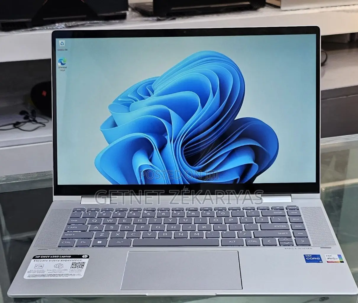 New Laptop HP Envy X360 8GB Intel Core I5 SSD 512GB