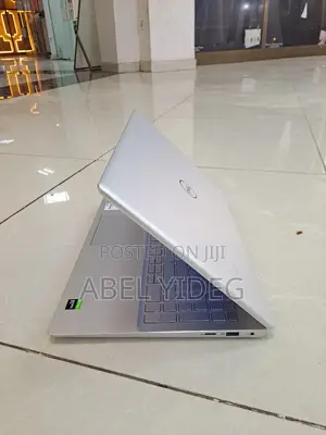 New Laptop Dell Inspiron 15 16GB Intel Core I5 SSD 512GB