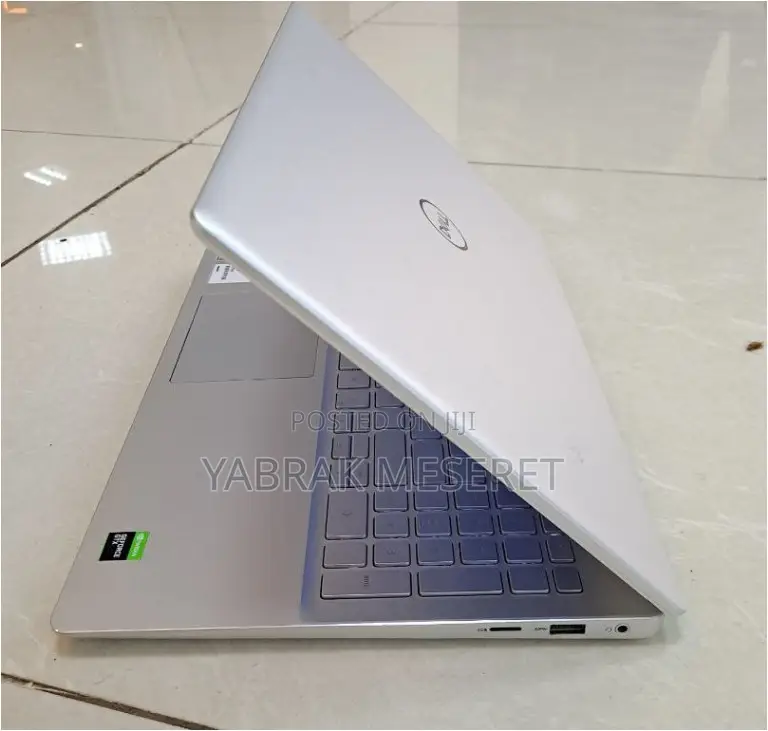 New Laptop Dell Inspiron 15 16GB Intel Core I5 SSD 512GB