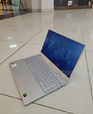 New Laptop Dell Inspiron 15 16GB Intel Core I5 SSD 512GB
