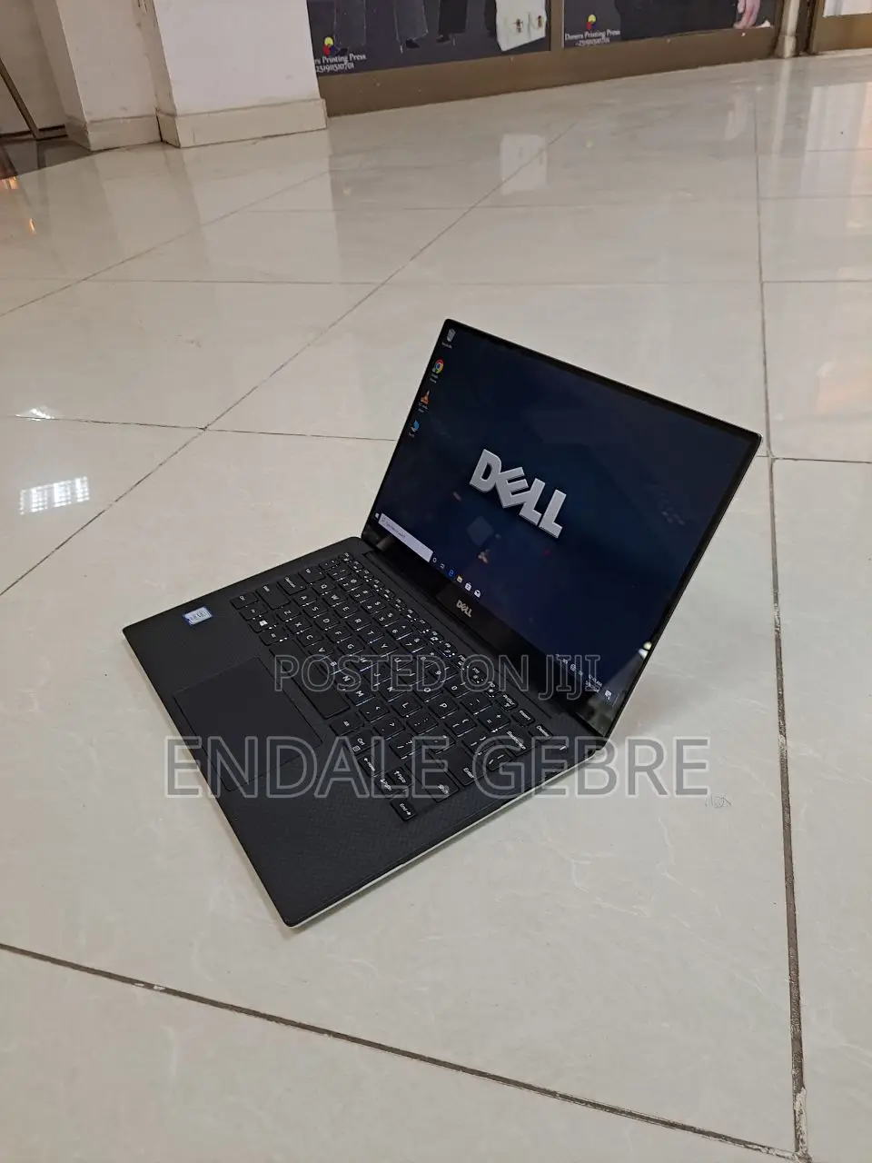 New Laptop Dell XPS 15 8GB Intel Core I7 SSD 512GB