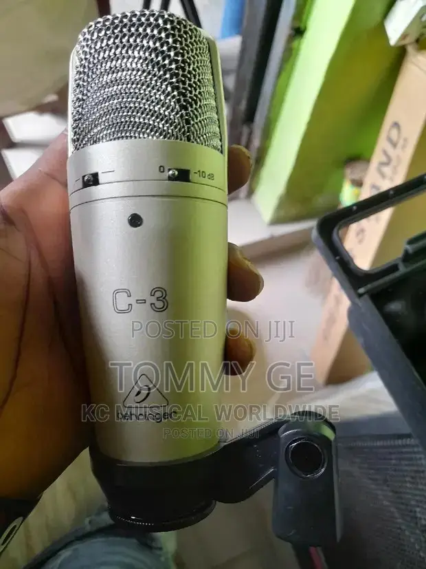 C-3 Studio Microphone/Vocal Microphone
በከፍተኛ ጥራት ድምፅዎን ሪከርድ