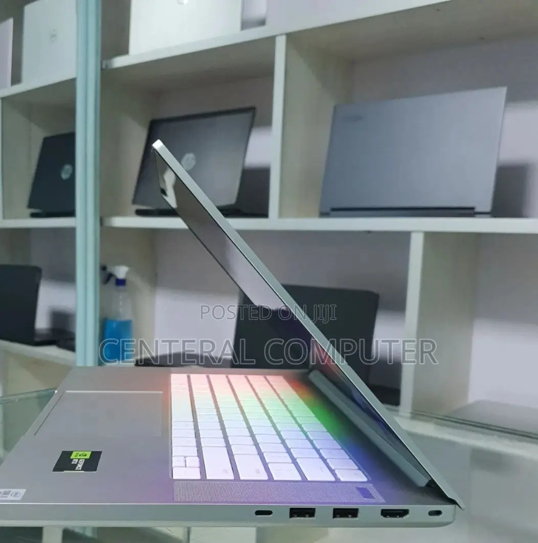 New Laptop Razer Blade 16GB Intel Core I7 SSD 512GB