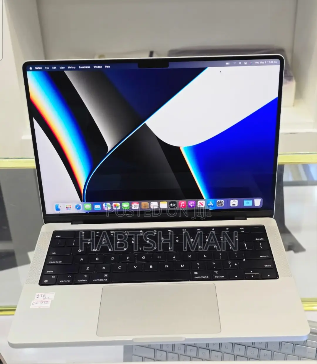 New Laptop Apple MacBook Pro 2021 M1 16GB Apple M1 SSD 1T